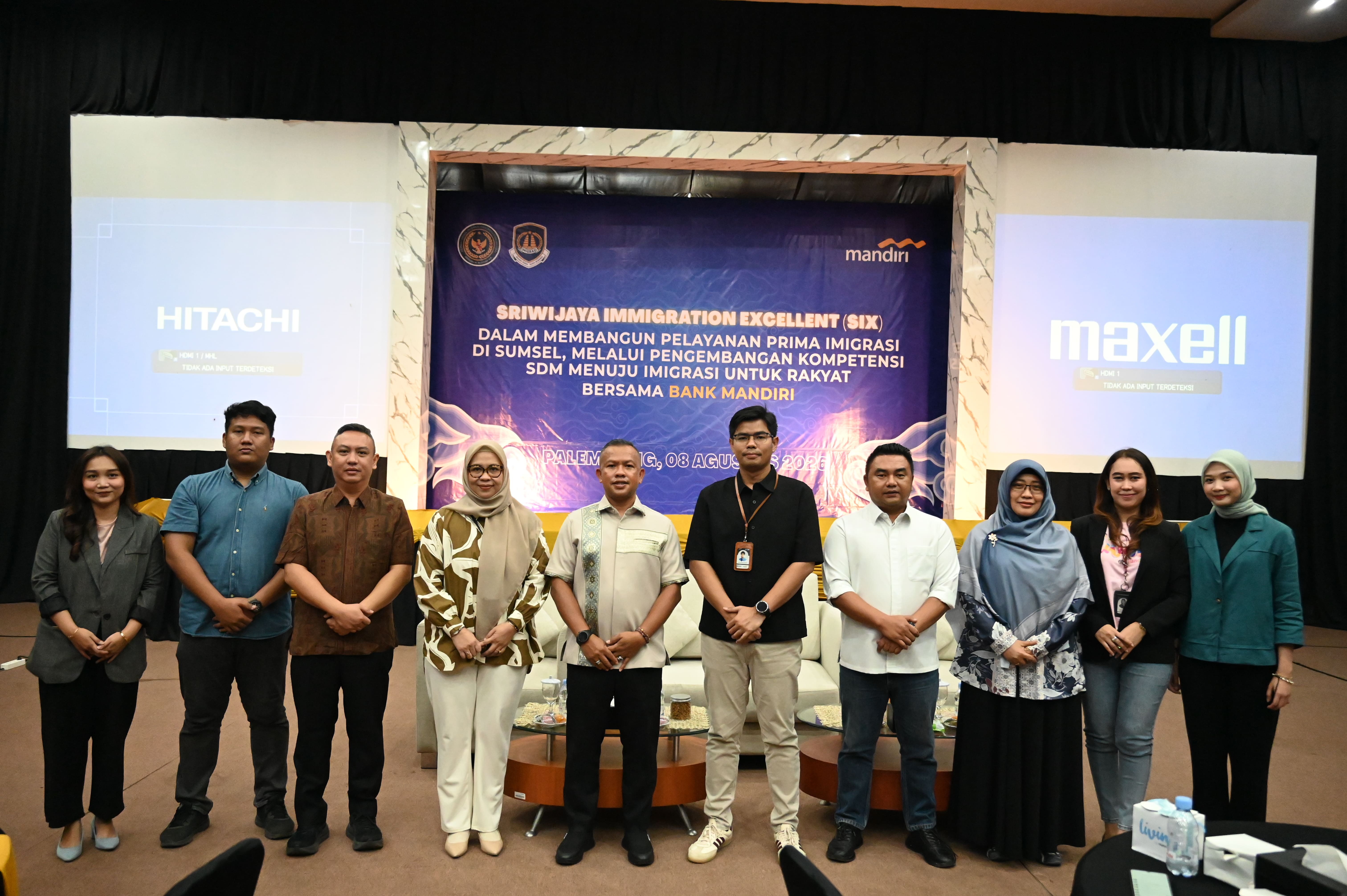 Hadirkan Inovasi Pelayanan Sriwijaya Immigration Excellent (SIX), Kantor Imigrasi Palembang Bekerja Sama dengan Bank Mandiri Tingkatkan Kompetensi SDM