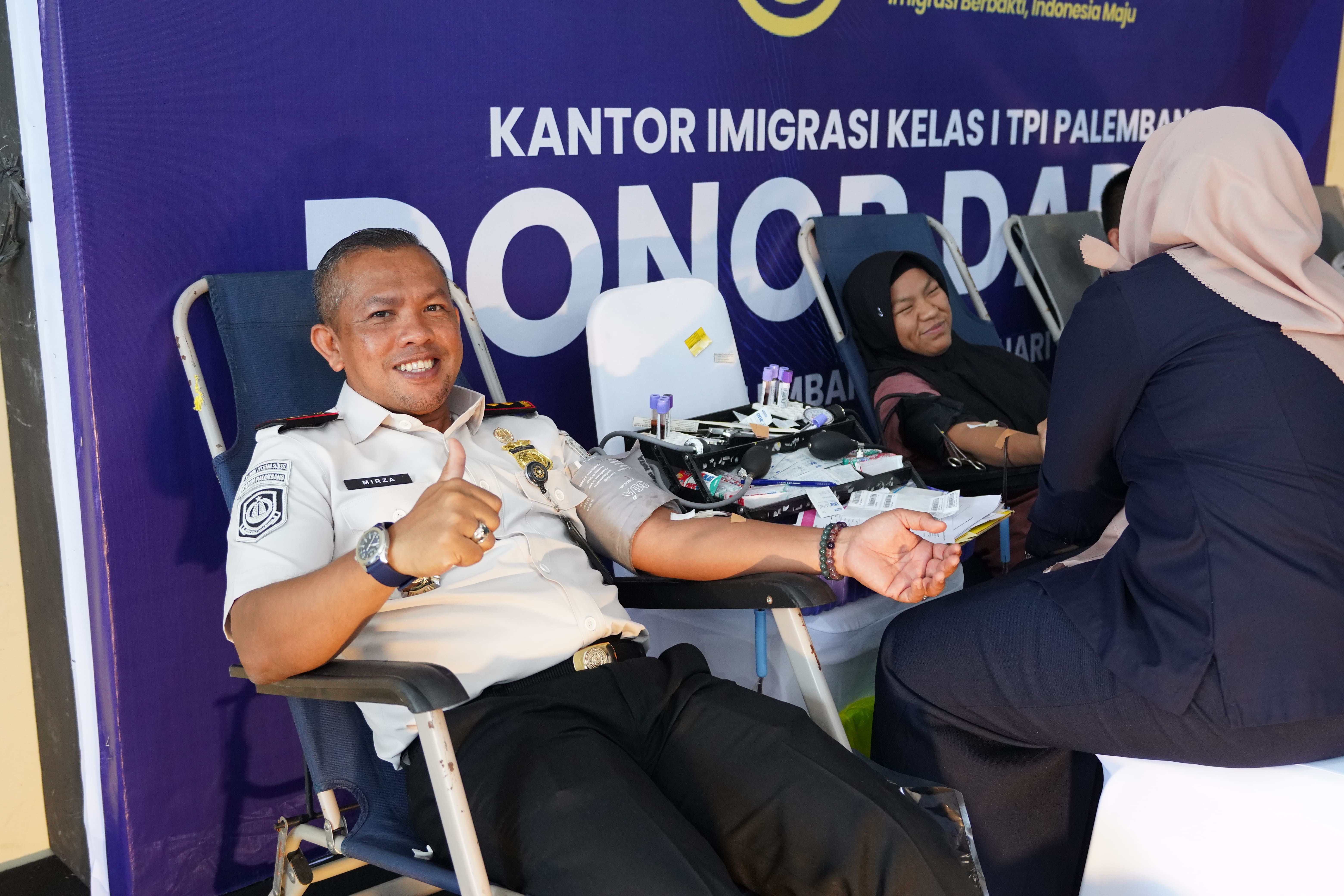 Hari Bakti Imigrasi ke-76, Imigrasi Palembang Wujudkan Aksi Kemanusiaan Lewat Donor Darah