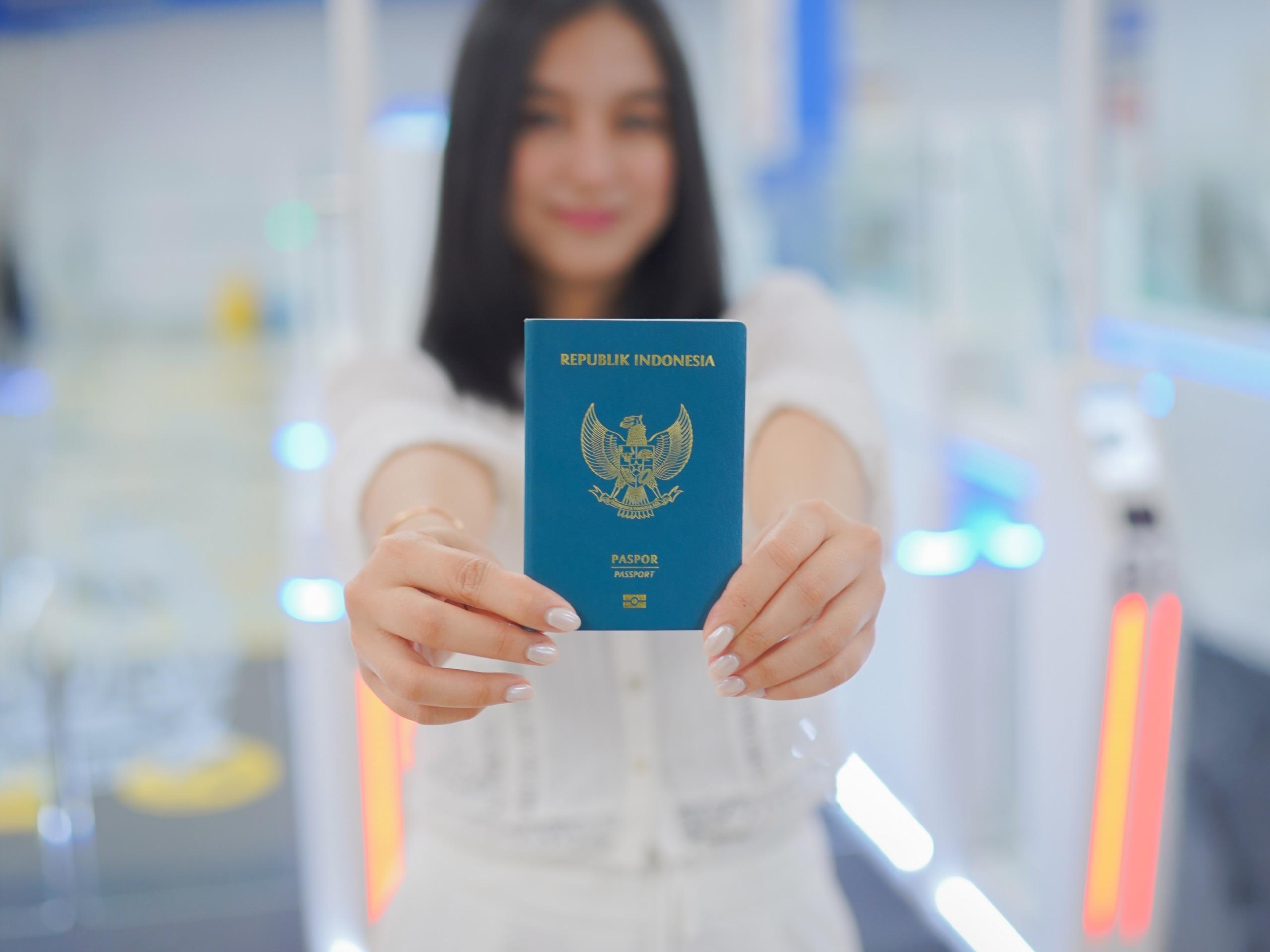 Paspor Elektronik dengan Fitur Keamanan Terbaru Mulai Diterbitkan November 2025